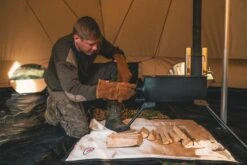 Outwell Robens Klondike Twin Tipi Tent (2023) -Outdoor Camping Store 130359 klondike twin feature photo8