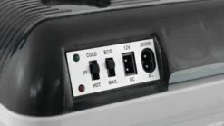 Easy Camp Chilly 12V230V Coolbox 24L -Outdoor Camping Store 600030 chilly 12v 230v coolbox 24 feature photo7