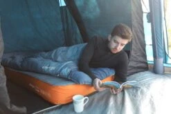 Vango Airbeam Vango Aether Air 450XL Tent (2022) -Outdoor Camping Store van 2021 lifestyle airbeam earth aether air 450xl lo 26